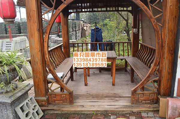 南充涼亭大門(mén).jpg